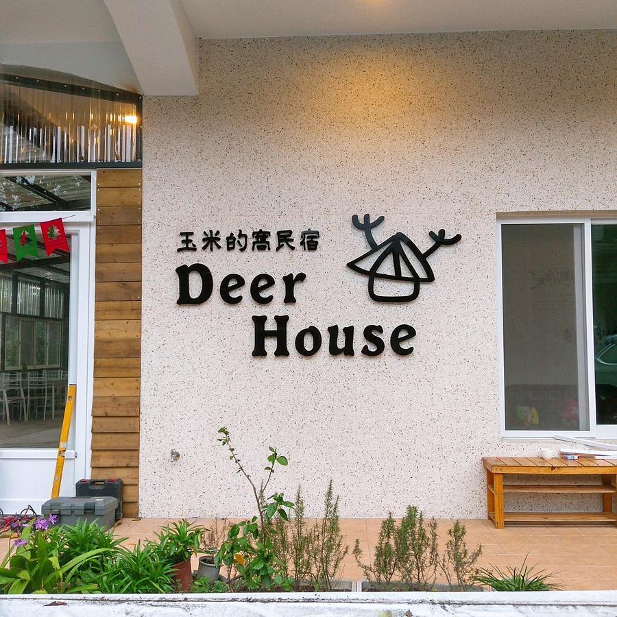 Deer House Bed & Breakfast Luye Exterior photo